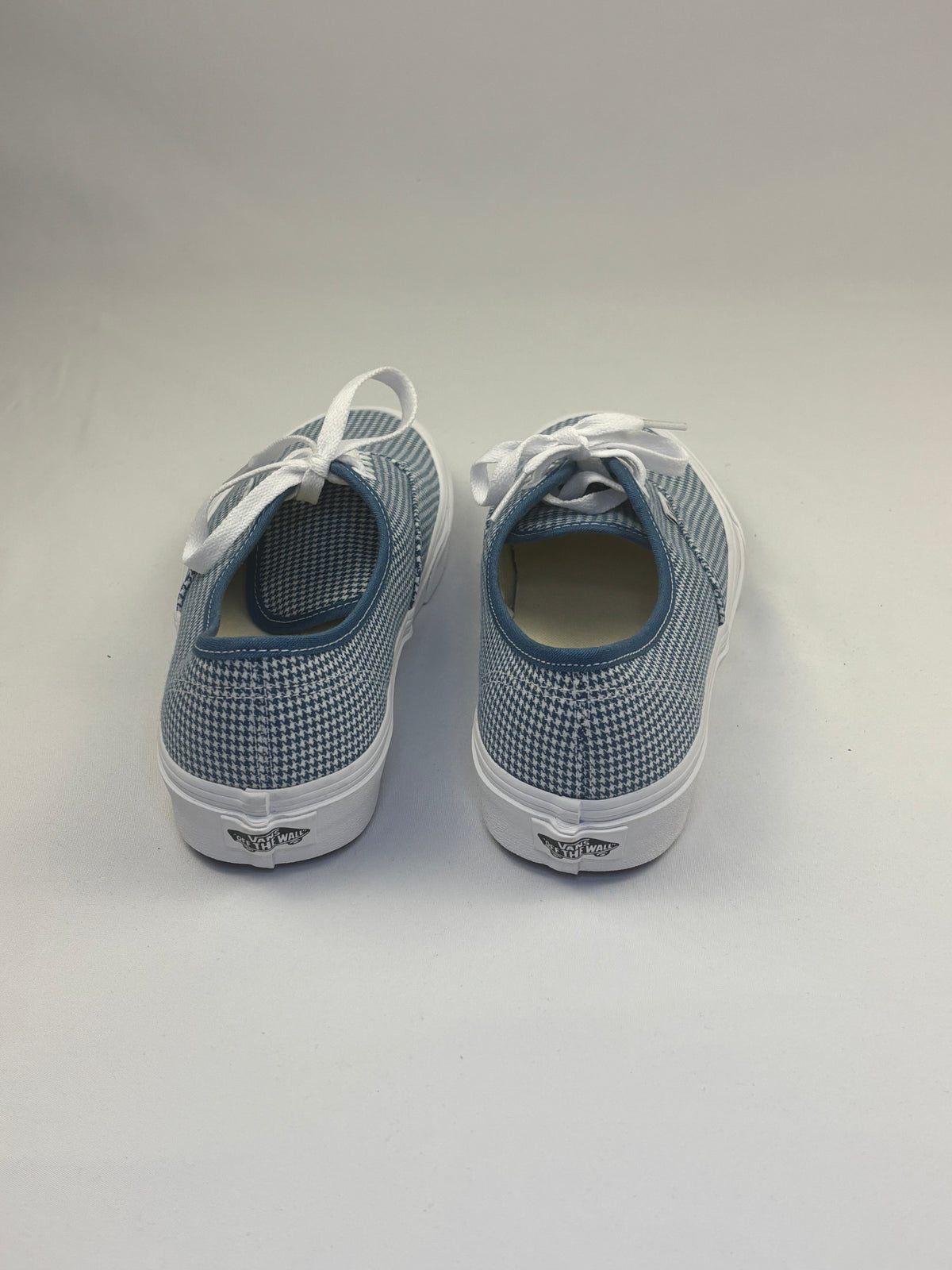 Vans - Authentic