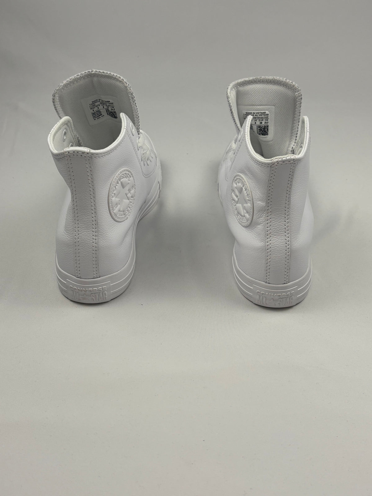 Converse Chuck Taylor All Star – White Leather Edition High