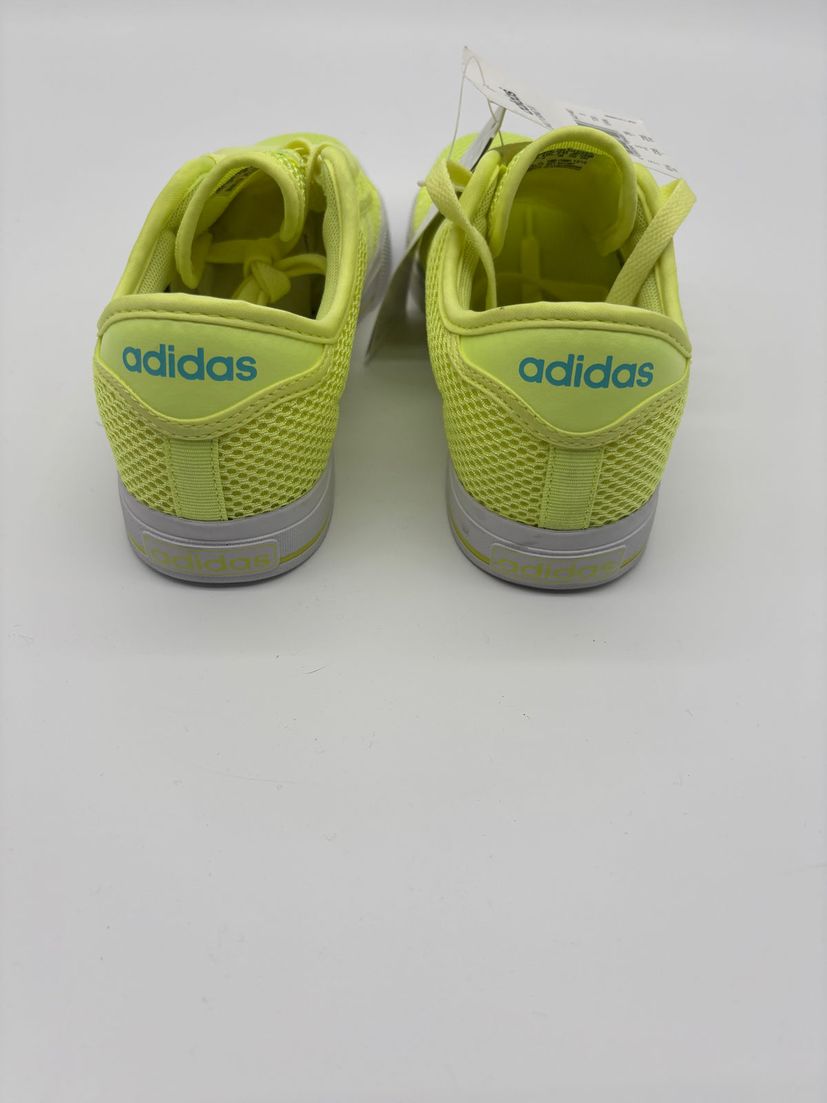 Adidas - Daily Bind