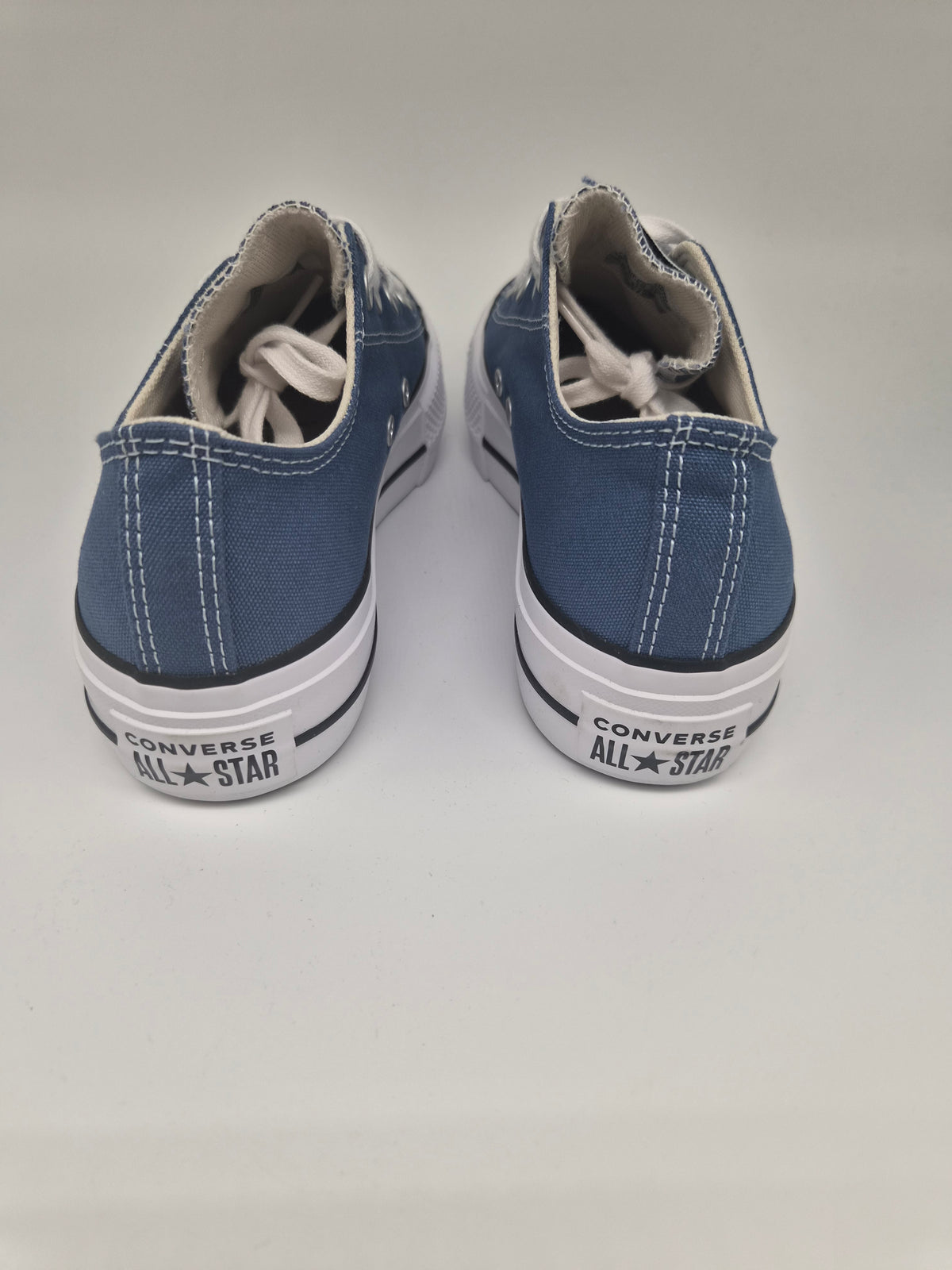 Converse Chuck Taylor All Star - Low Platform