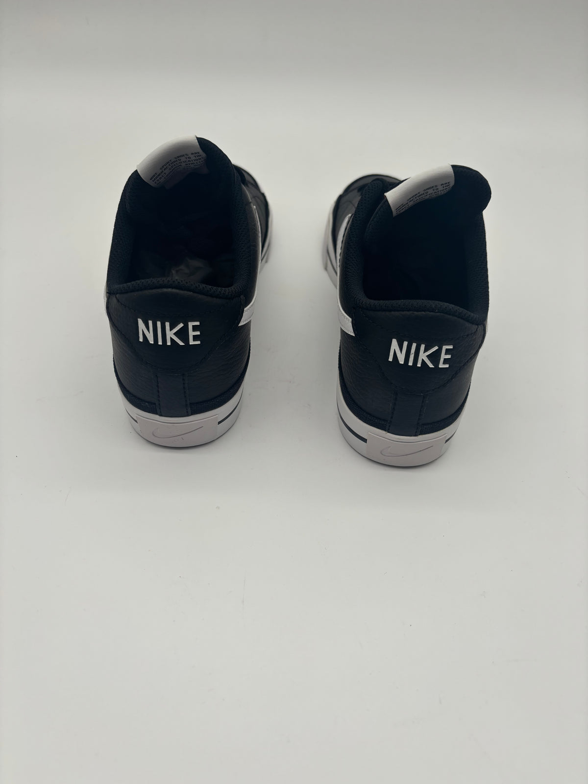 Nike - Court Legancy