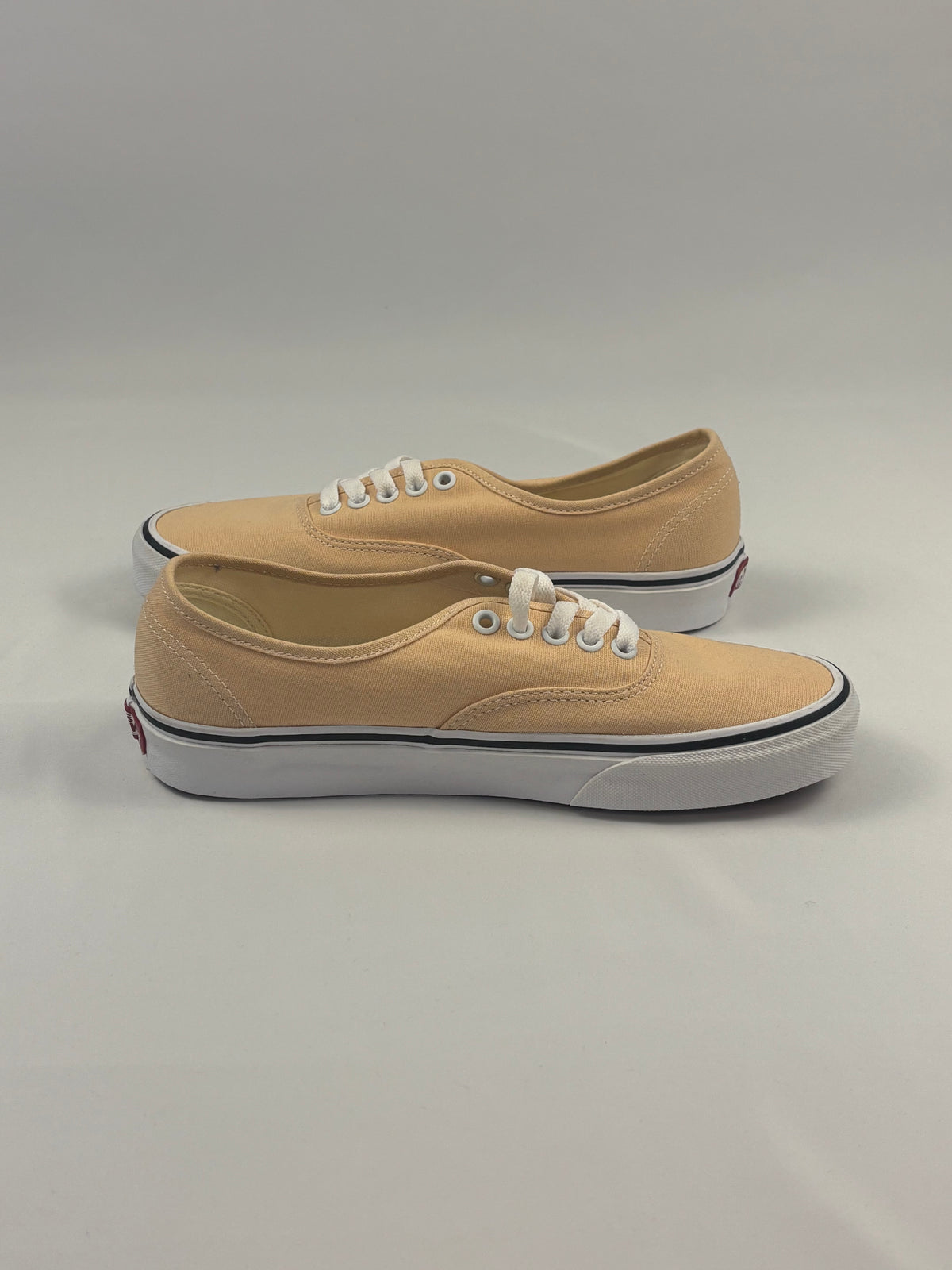 Vans - Authentic