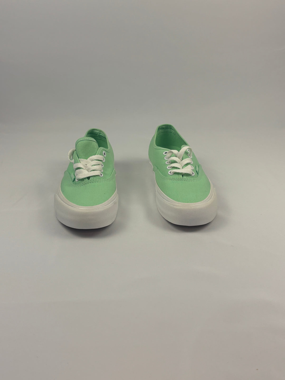 Vans - Authentic