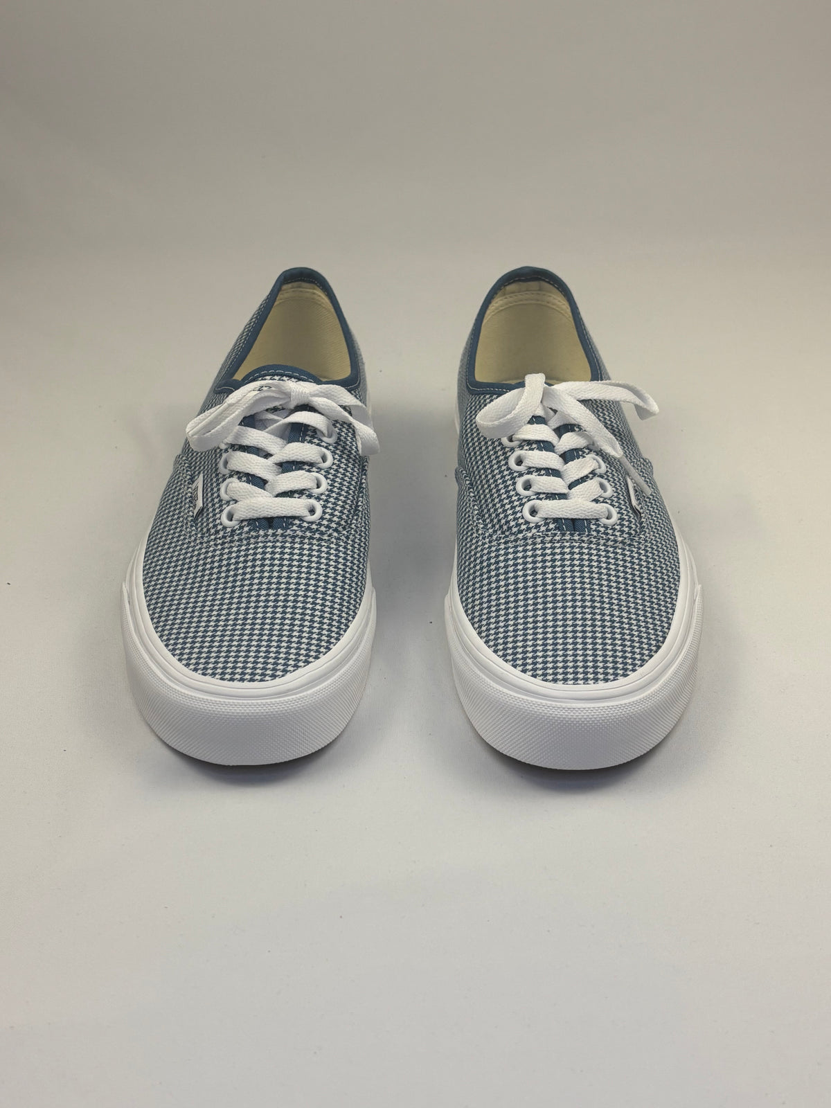 Vans - Authentic