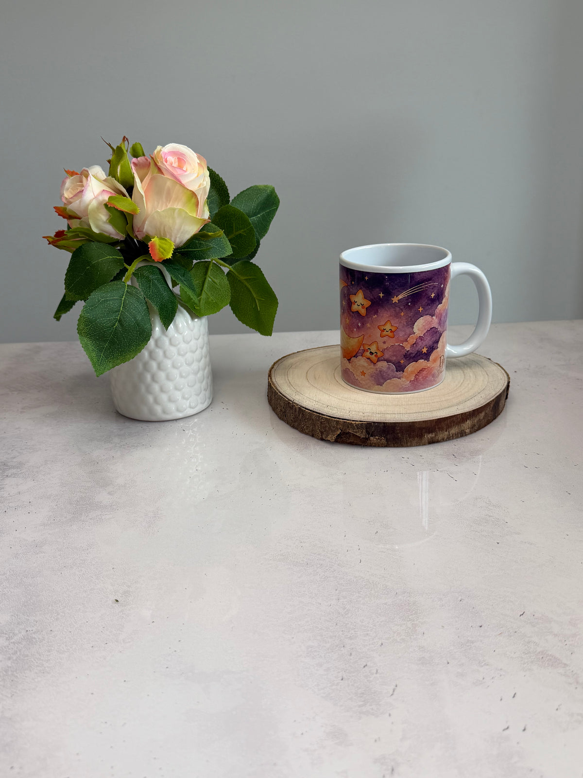 Kawaii Mond Tasse – Süßer Mond mit Sternen & Wolken | Selbst gezeichnet