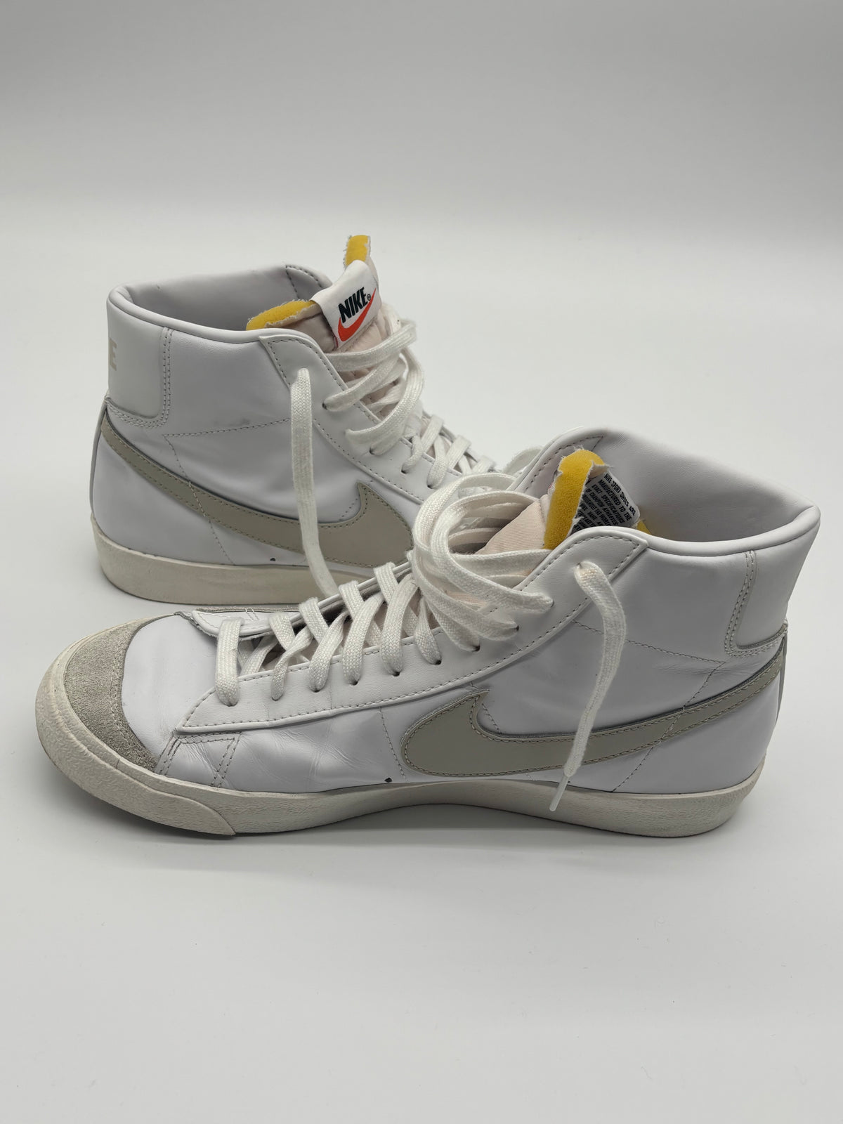 Nike - Blazer Mid '77