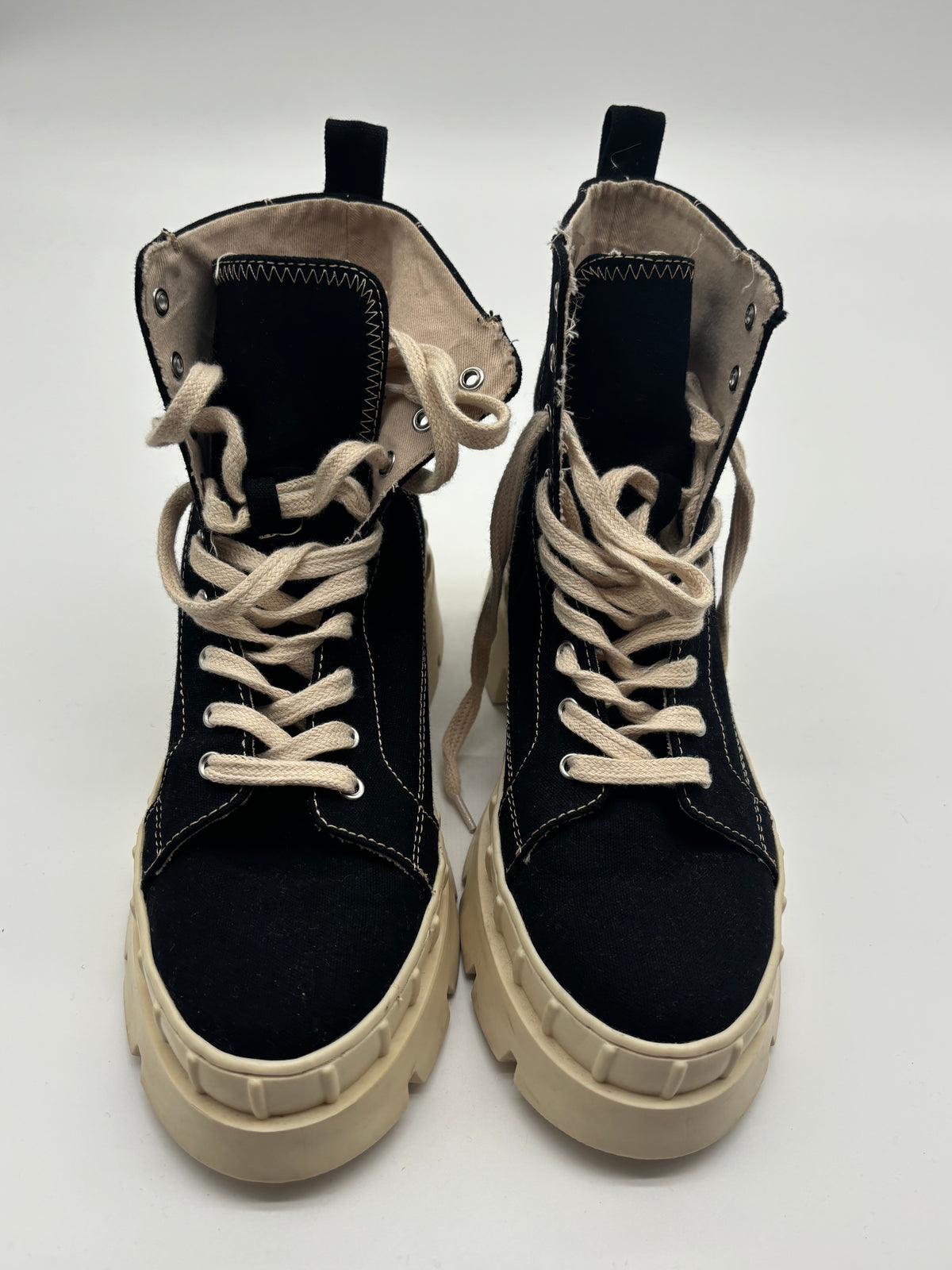 Another A - Stiefel