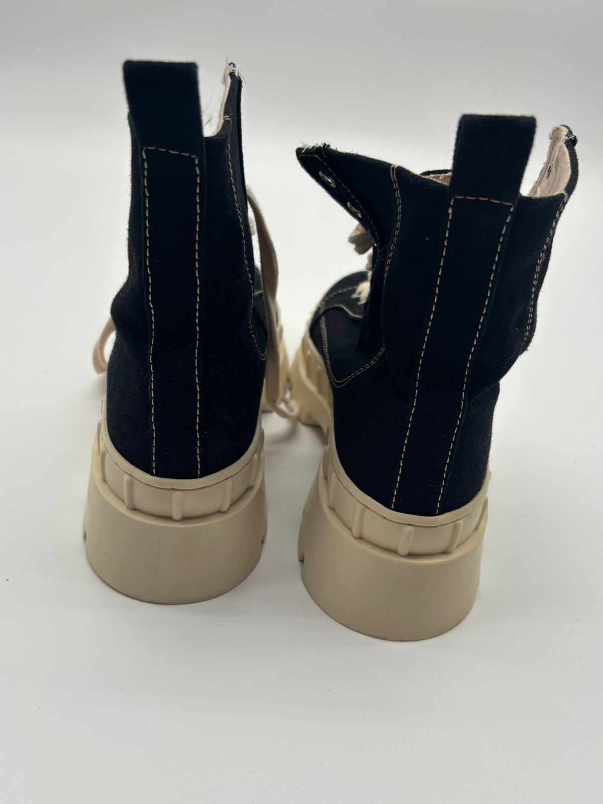 Another A - Stiefel
