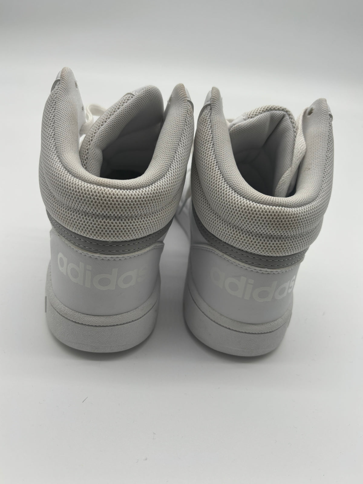 Adidas - Hoops Mid