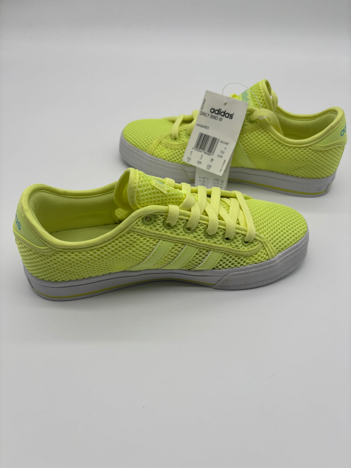 Adidas - Daily Bind
