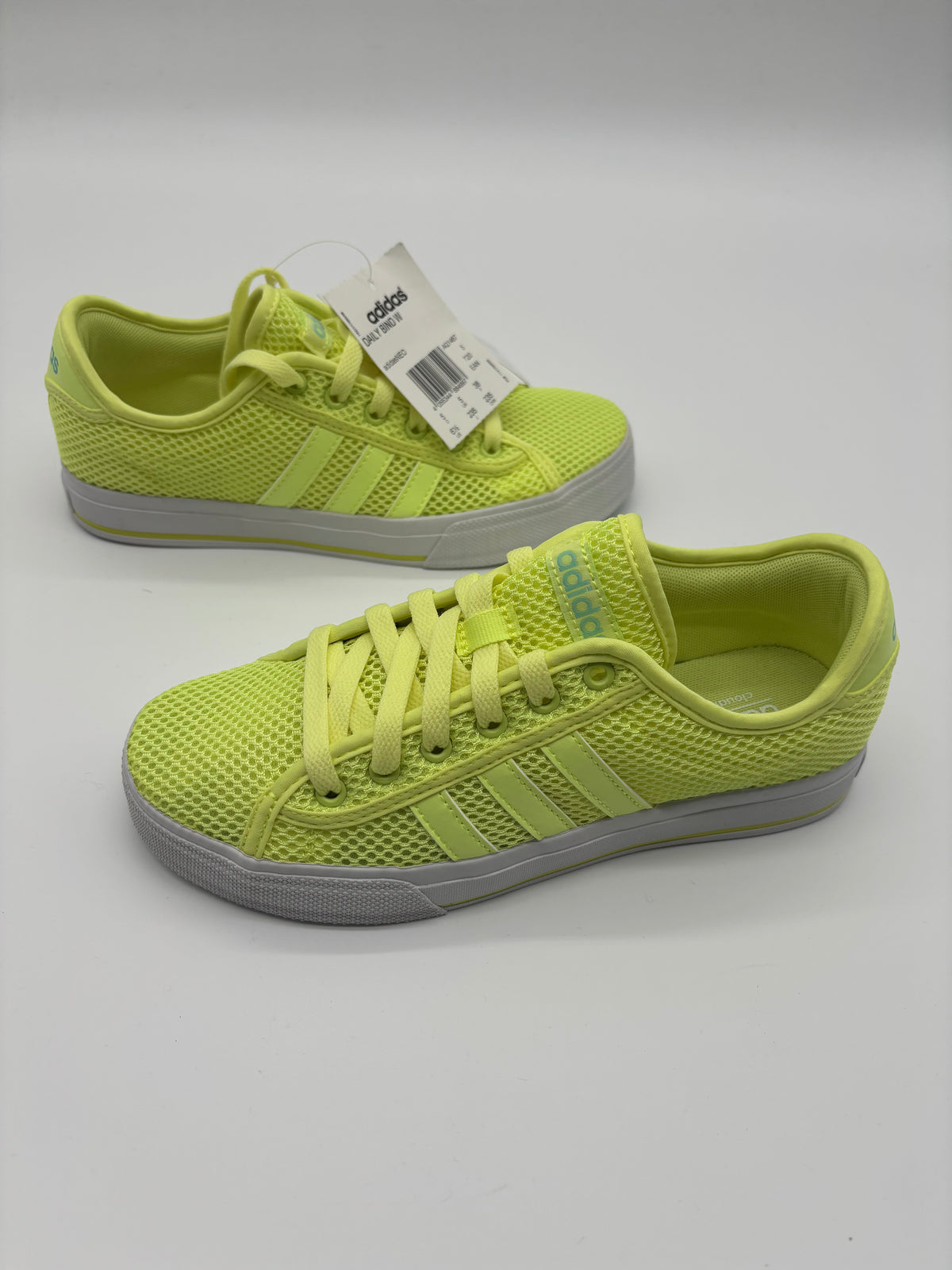 Adidas - Daily Bind