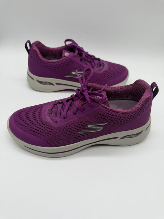 Skechers - GO WALK Arch Fit